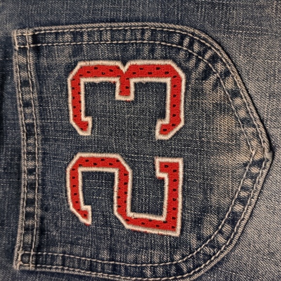 Chicago bulls 23 denim shorts size 6 made by emergency exit unisex - Picture 8 of 14